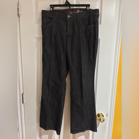 Tommy Hilfiger Denim - Tommy Hilfiger Men's Black Bootcut Jeans